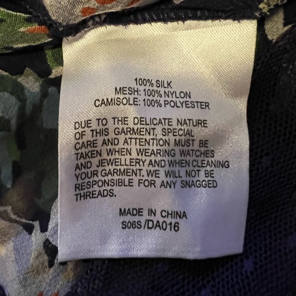 W118 by Walter Barker Blouse - Picture 12 of 16